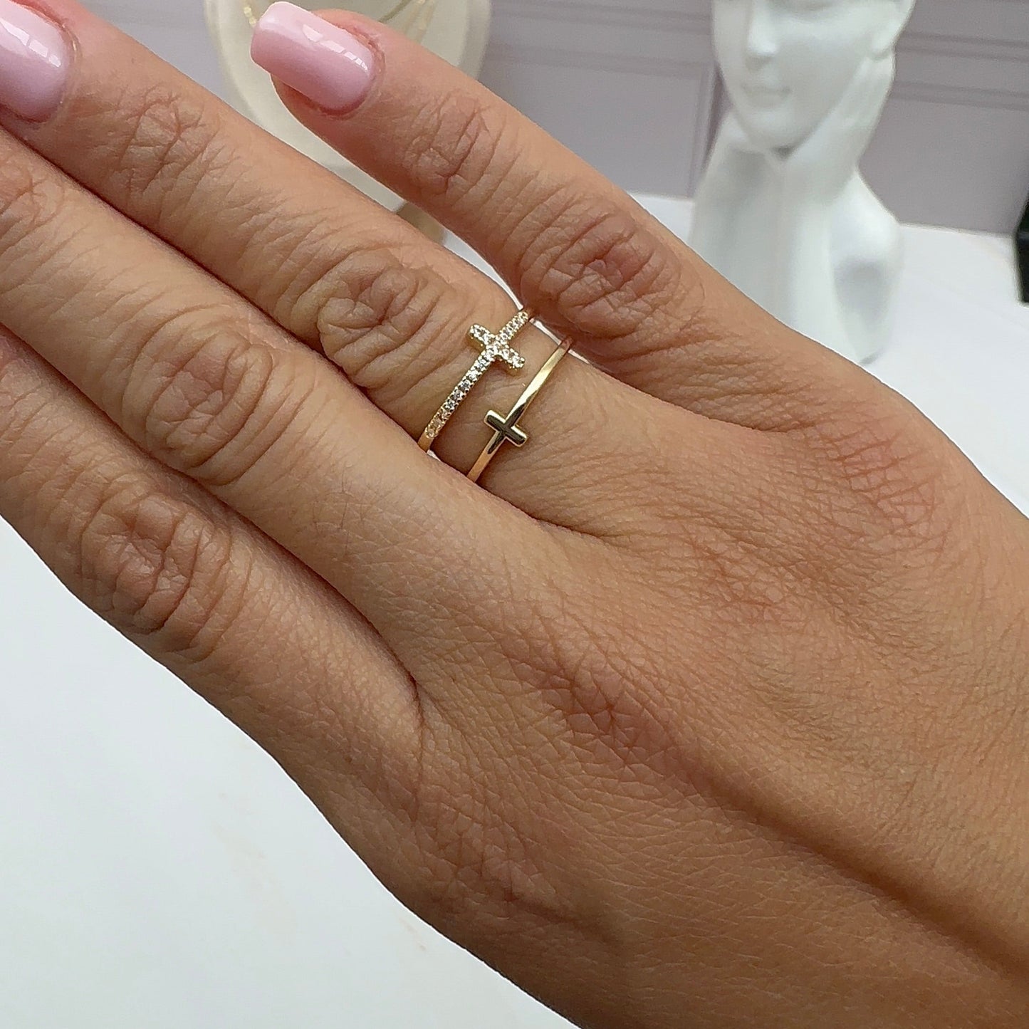 ✨ Anillo FE: Un Símbolo de Confianza y Esperanza ✨
